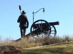 09 cannon statue